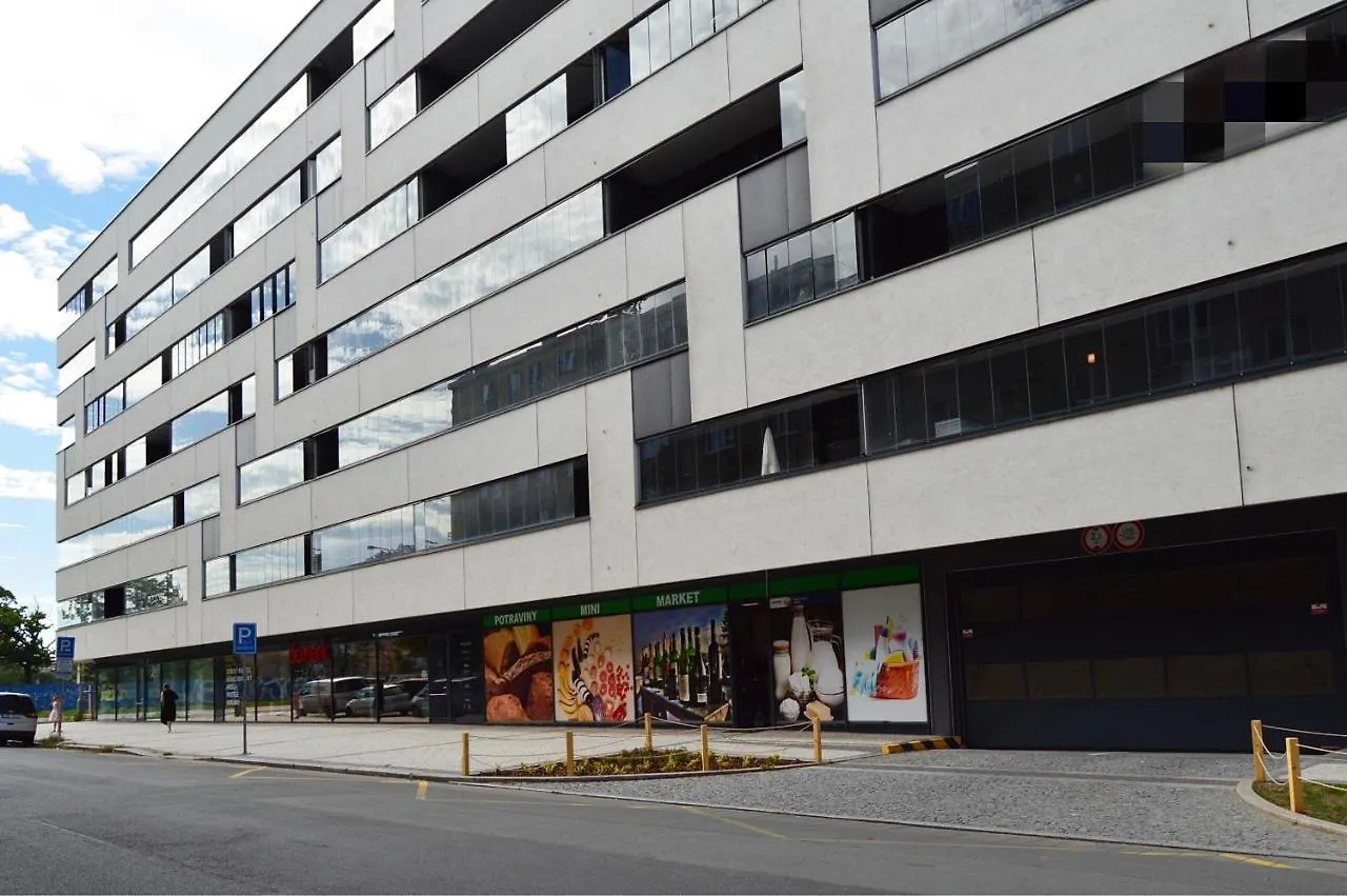 Apartment With Free Parking In Praha