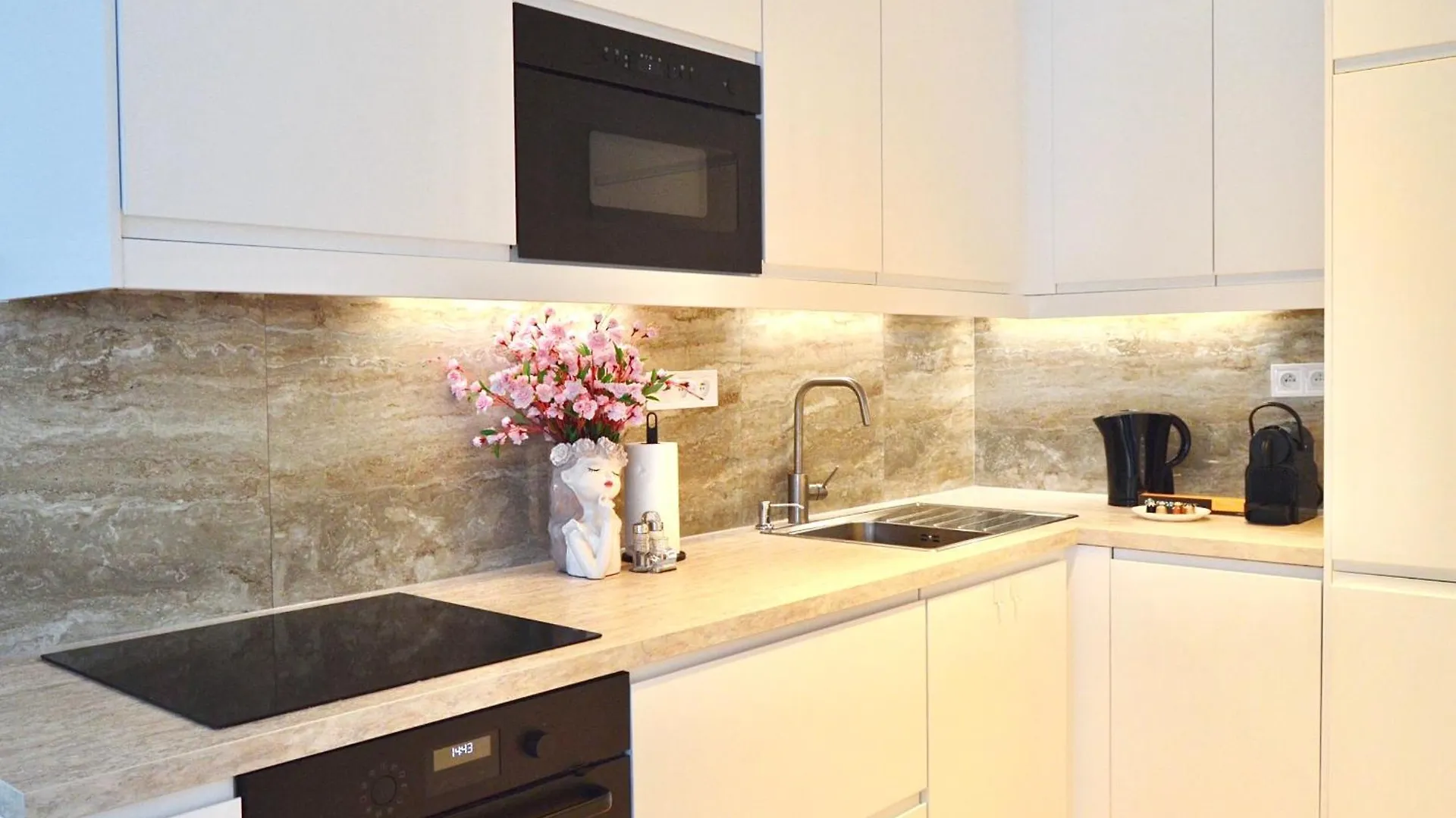 Apartment With Free Parking In Praha